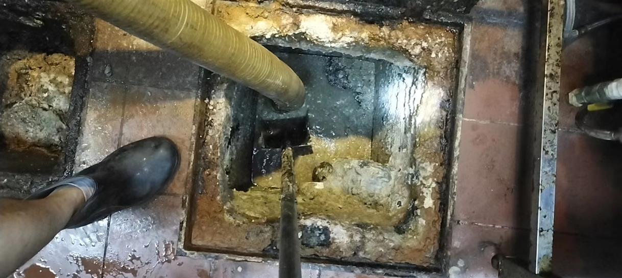 高淳化油池清理-污水池清掏